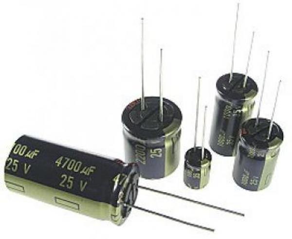 Elko 3,3 uF / 63 V / 105°